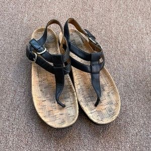 Born cork bed t strap black leather buckle comfort sandals size 8 D54003